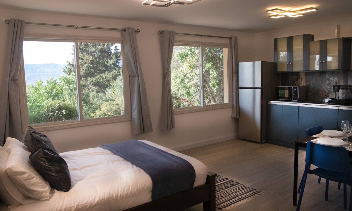 Misgav Apartment | The house next to the orchard apartment for a couple