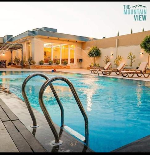 Al-Maghtas Ski Chalet | The Mountain View