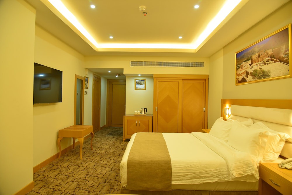 Al Khuwair Hotel | The Muscat Plaza Hotel