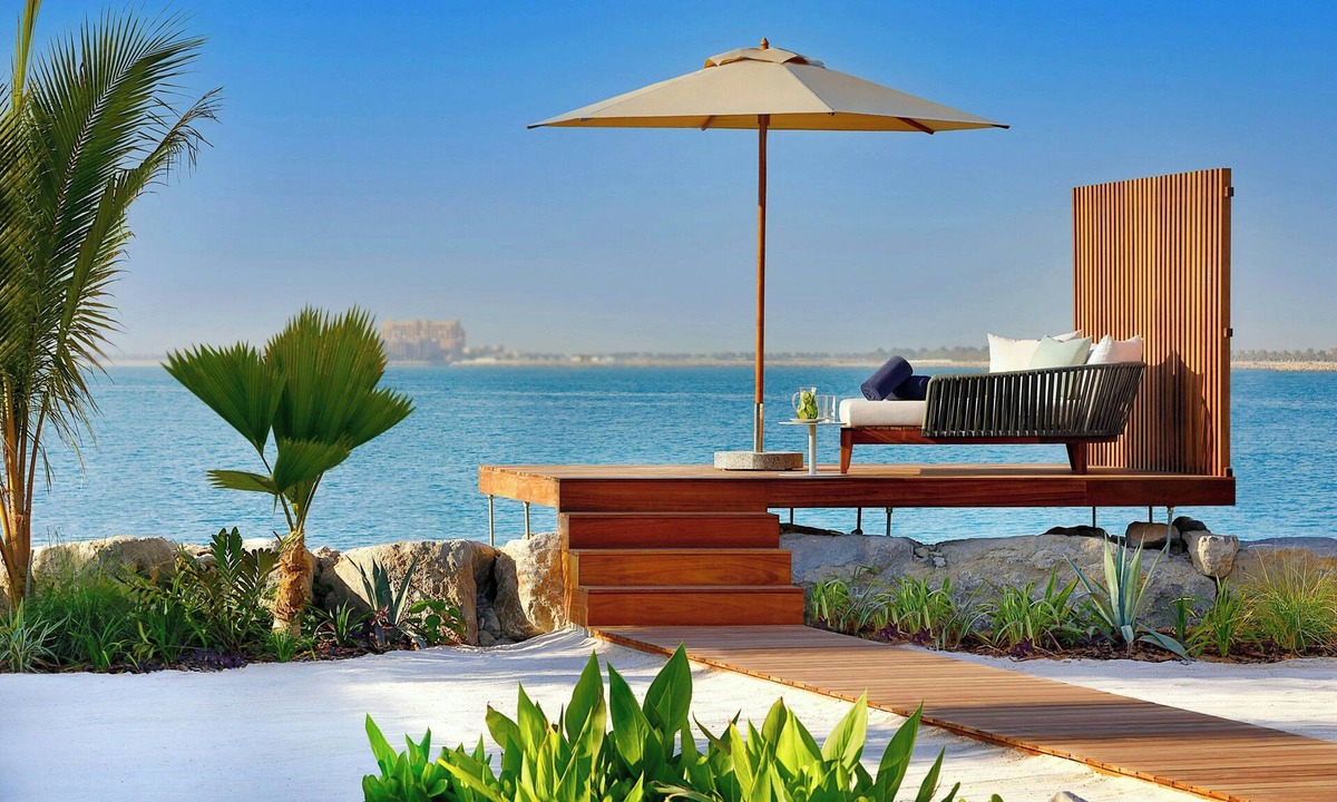 Al Hamra Village Hotel | The Ritz-Carlton Ras Al Khaimah, Al Hamra Beach
