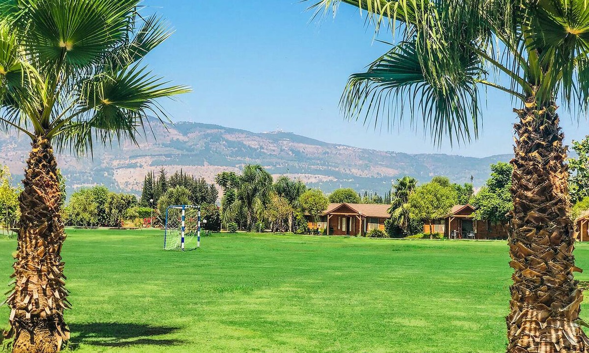 Sde Nehemia Hotel | The Village – Jordan Riverside TravelHotel