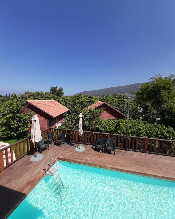 Betzet Cabin | The Wooden Rose Cabins