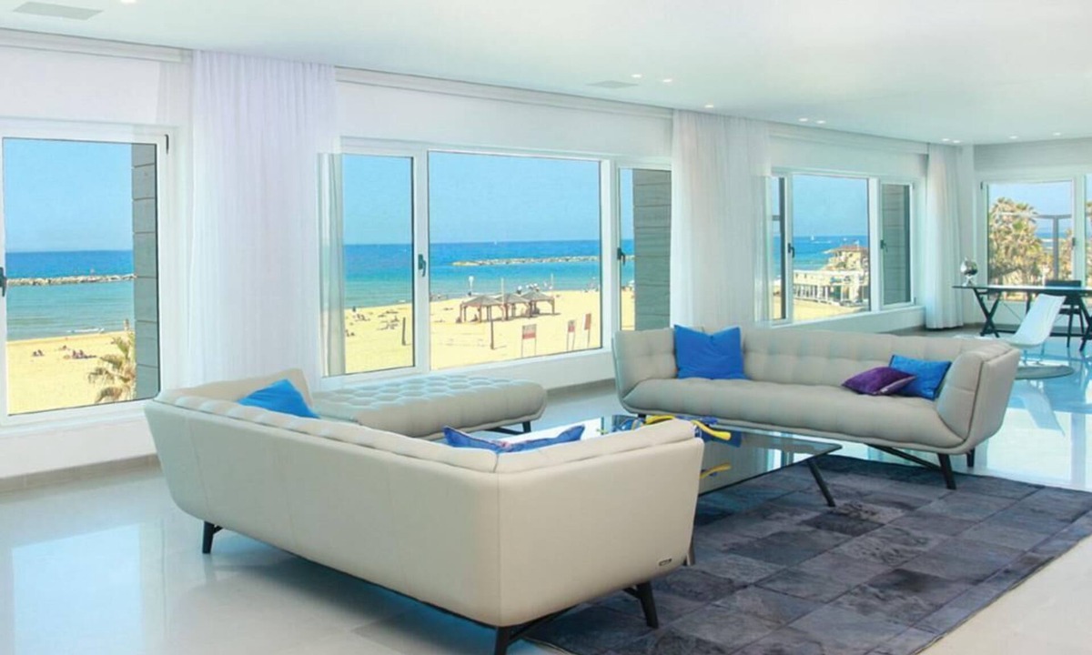 Kerem HaTeimanim Apartment | TLV water front 5 star 500 meter Garden apartment for rent