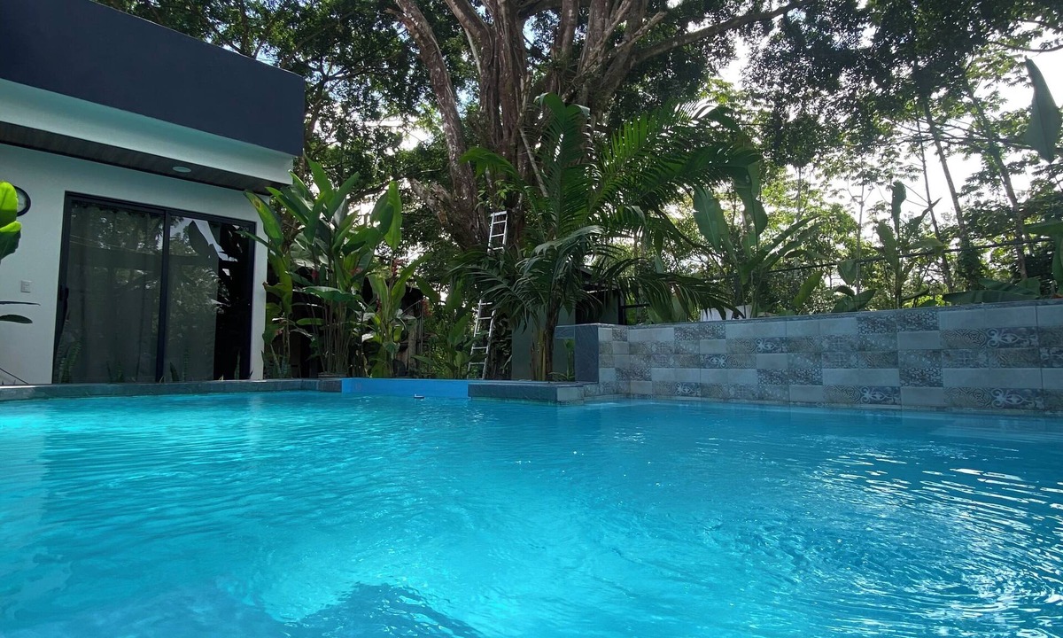 Penas Blancas Villa | Tranquil 4-bedroom villa in La Fortuna with WiFi, AC, pristine river and pool