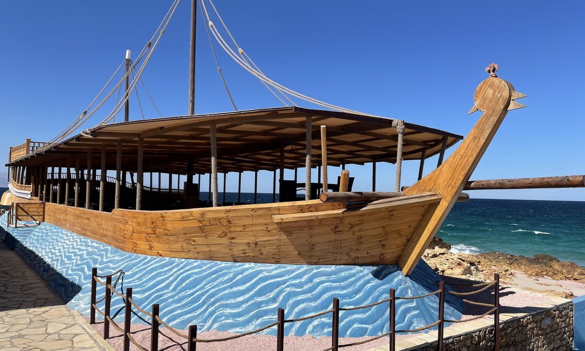 Al Hadd Cabin | Turtle Beach Resort