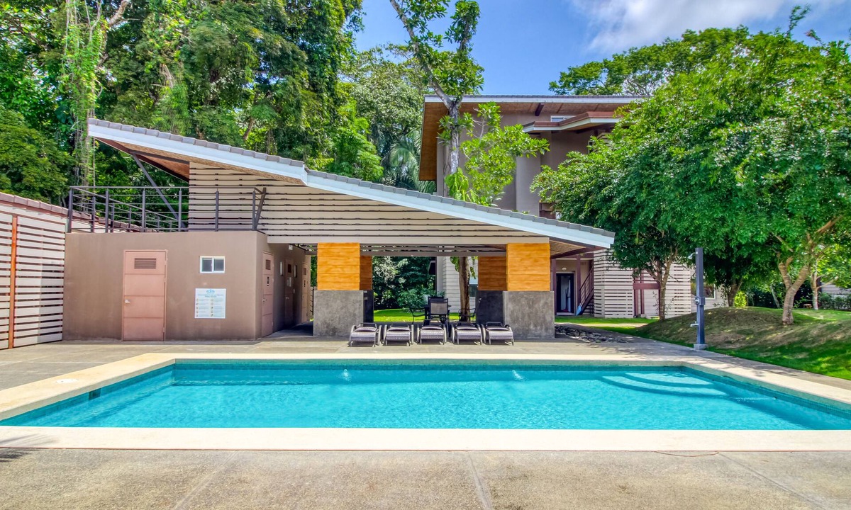 Jaco Apartment | Two ground-level apartments w/gated entrance & shared pool and lakes