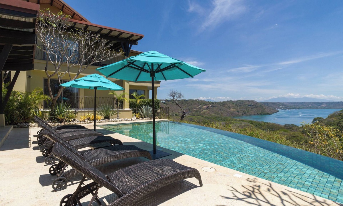 Papagayo Peninsula House | Ultra Lux Residence Premium Golf Cart & Resort Pool at Peninsula de Papagayo