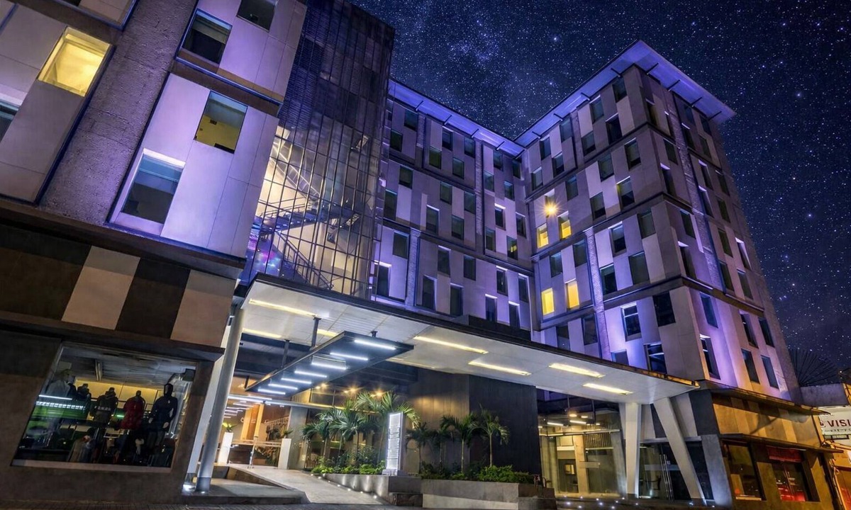 San Jose Hotel | Urban Green Hotel & Suites