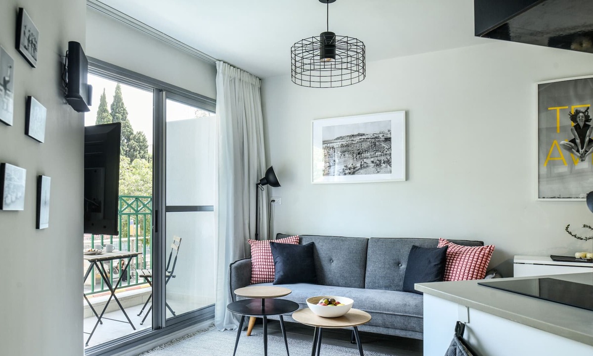 Florentin Apartment | Urban Style Living Tel Aviv By Sea N' Rent