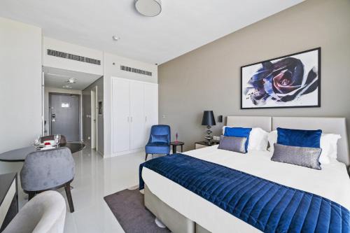 Dubai Apartment | VayK - Chic Hotel Style Studio in Damac Hills