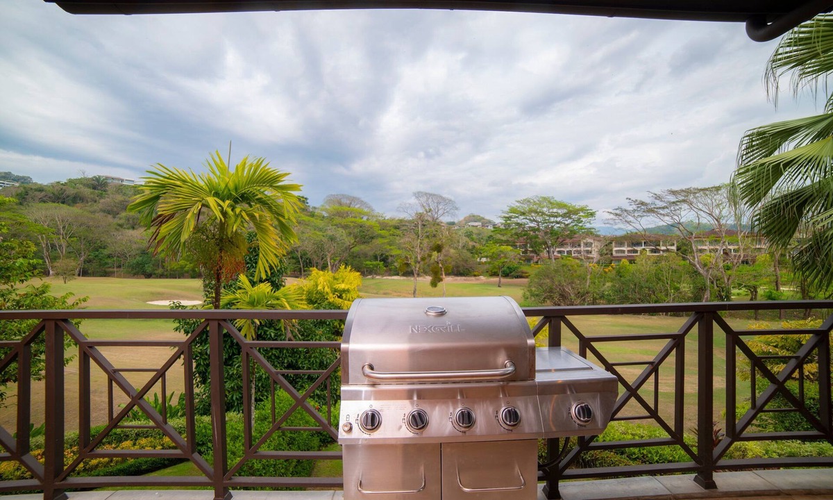 Herradura Apartment | Veranda 6C 3 bdr Golf Course View in Los Suenos