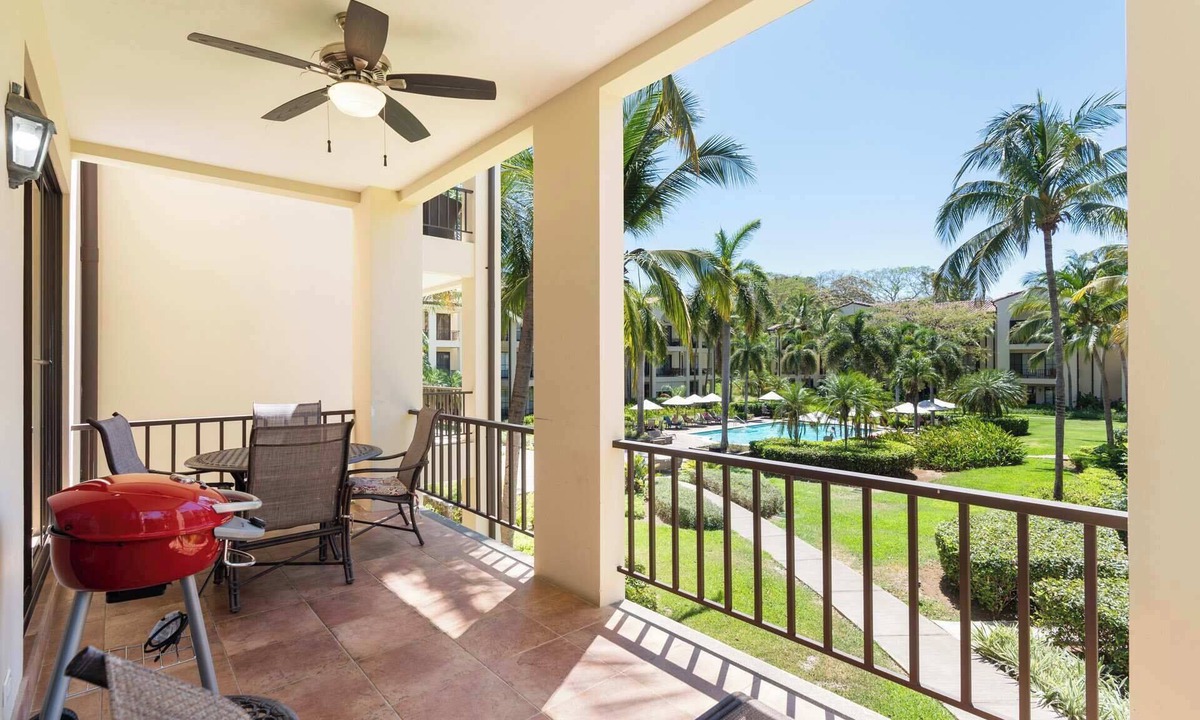 Coco Condo | Vibrant 3-Bedroom Condo with Resort Amenities, Pools & Beach Club Access