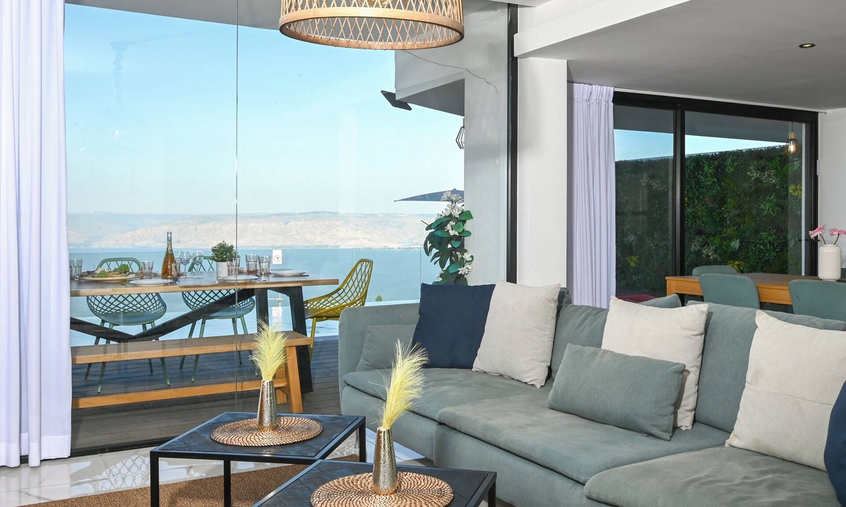 Tiberias Villa | vila Selavi