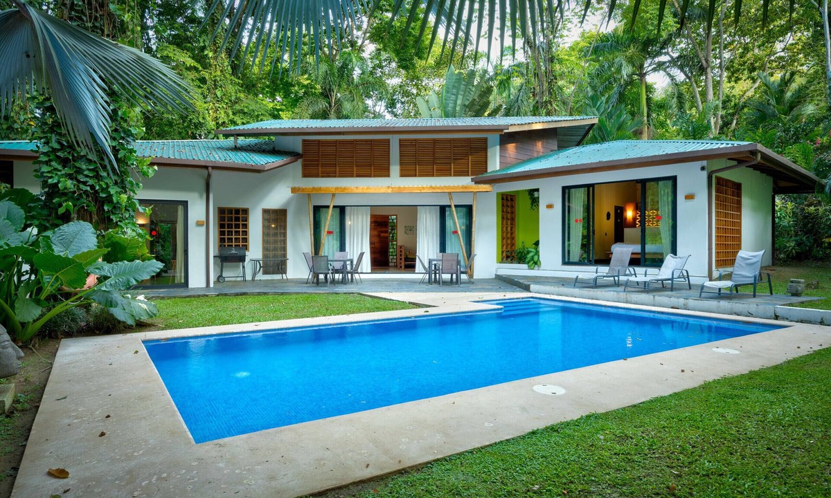 Chiguata Villa | Villa KAPOKUA | Private-Pool Villa near Playa Chiquita