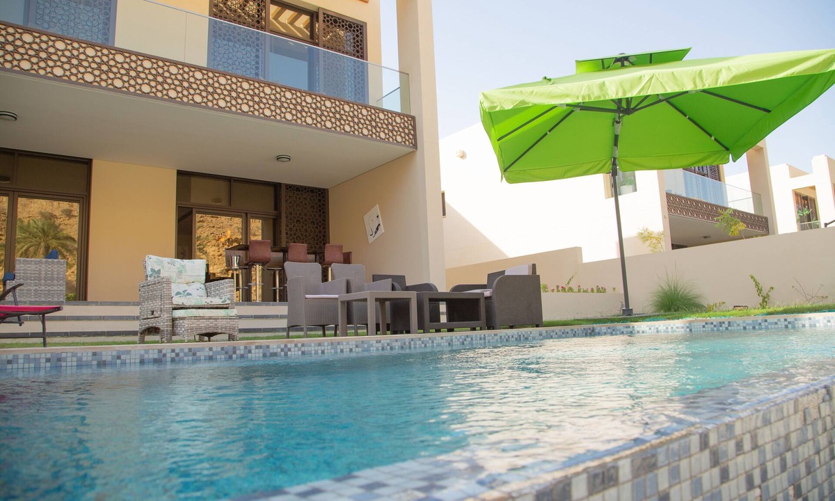 Muscat Villa | Villa Lagoon & Mountain View