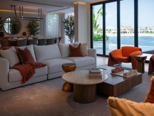 Palm Jumeirah Villa | Villa Lugano By Luxury Explorers Collection