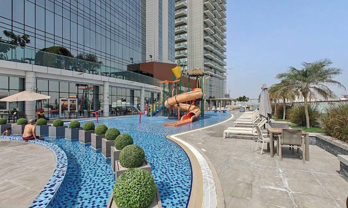 Jumeirah Village Triangle Apartment | Vogue | JVT near Springs Souk Mall