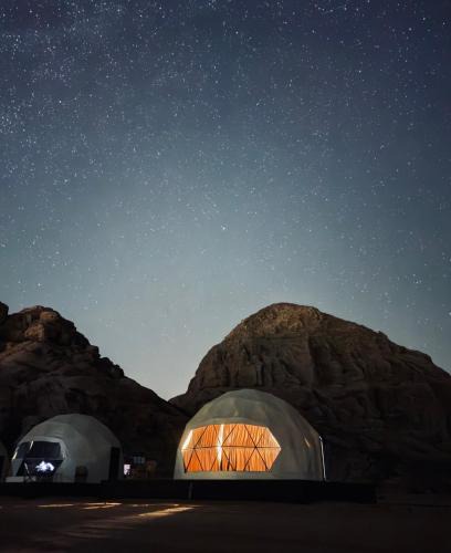 Wadi Rum Other | Wadi rum sky luxury