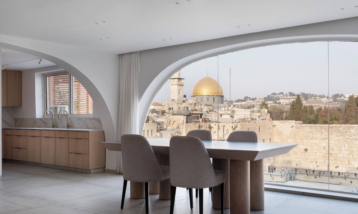 Old City Apartment | Western Wall View Apartment