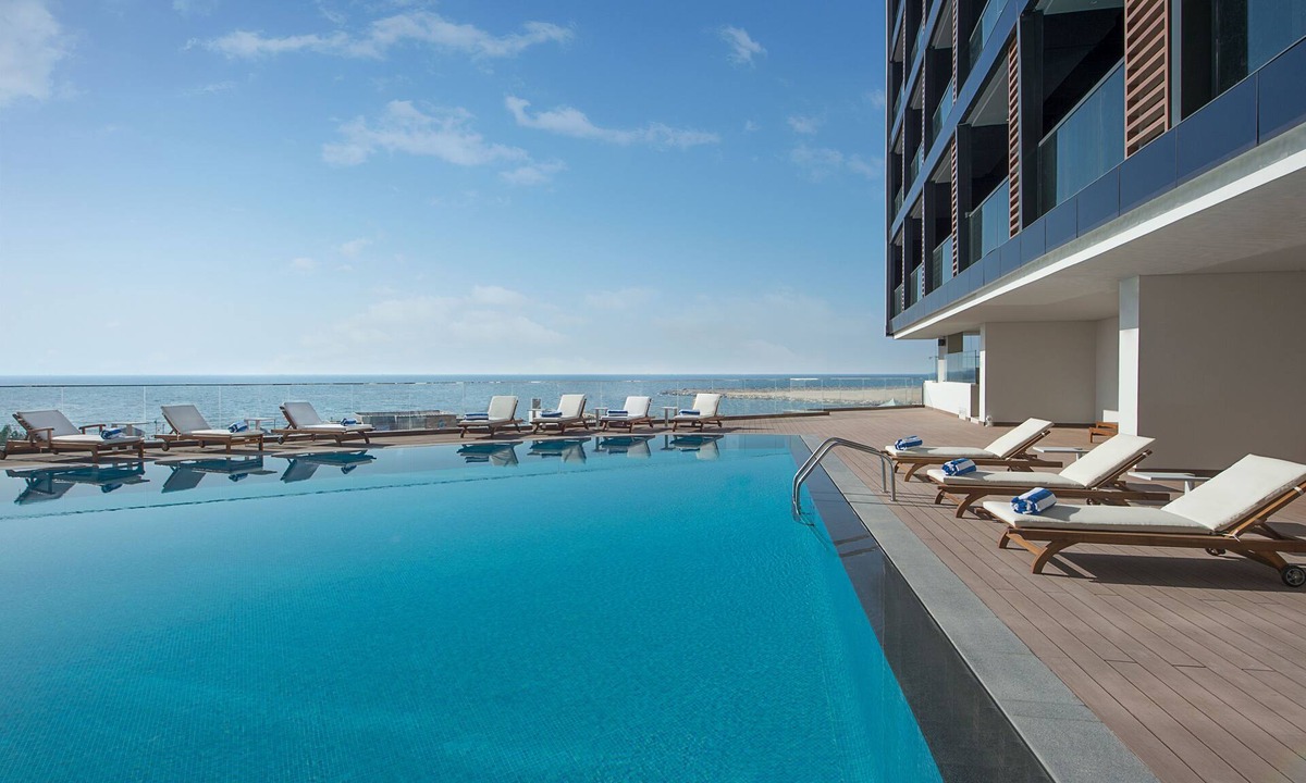 Rumailah Hotel | Wyndham Garden Ajman Corniche