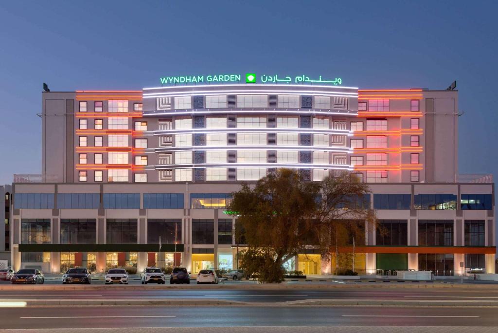 Al Khuwair Hotel | Wyndham Garden Muscat Al Khuwair