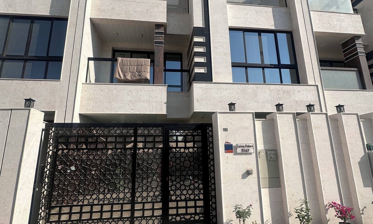 Ajman Villa | Zarina Palace Gorgeous 5-bedroom villa for families and groups