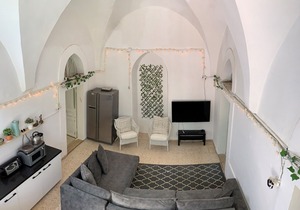 Authentic Garden Home in Jerusalem Emek Rafayim