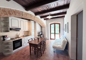 EXCLUSIVE POOL-OPEN ALL YEAR/SPOLETO BIOFARM-SLPS 8/WALK TO SHOPS-BAR ETC in Poreta