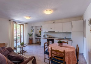 Flat 'Casa Rita 4' with water view in Tremosine