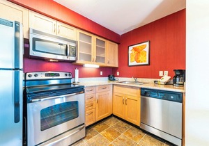 Phoenix 2bd Queen Beds in Phoenix