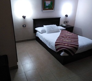 Caravan Hotel 