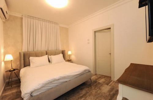Ein Ya'akov Villa | אחוזת ורונה וילה 4 חדרי שינה עם בריכה פרטית