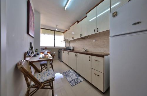 Haifa Apartment | אירוח סמוך לים התיכון יש מקלט בבניין