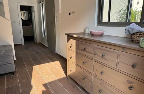 Neot HaKikar House | אצל מאיה ואבשי Maya and Avshi