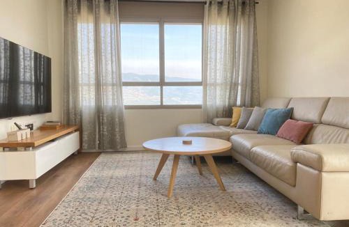 Hazon Apartment | בית הכרם