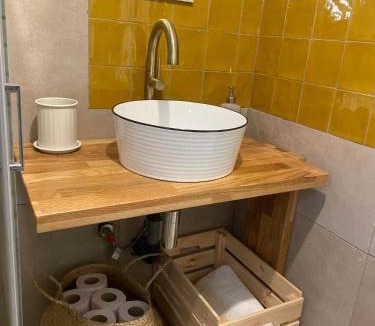 Eliad House | בקתה במטע בגולן