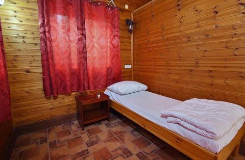 Arbel Ski Chalet | בקתות הר ארבל