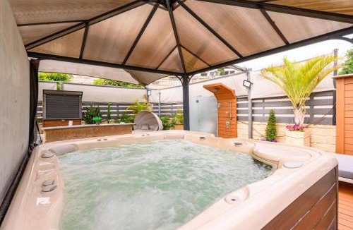 Tel Aviv Bed & Breakfast | גג החלומות