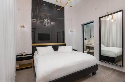 Dalton Apartment | גולד דרים בוטיק - סוויטות מדהימות עם בריכה פרטית מחוממת ומקורה וג'קוזי