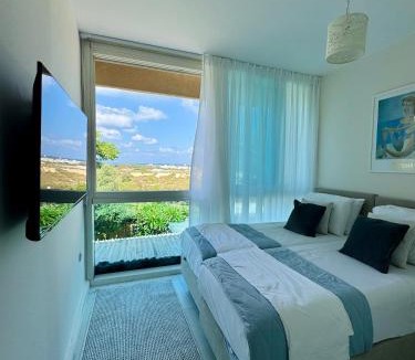 Caesarea House | גיל נכסים - Gil Estate