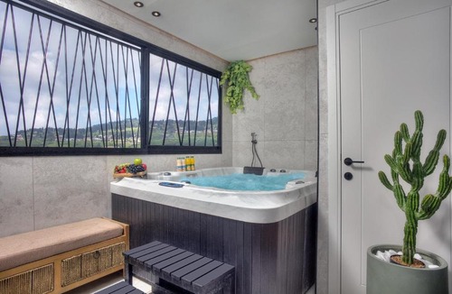 Safed Old City Apartment | דיאמנט - Diamond