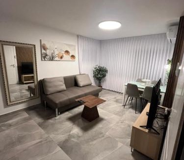 Ashkelon Apartment | דירת היהלום - 5 דקות נסיעה מהים
