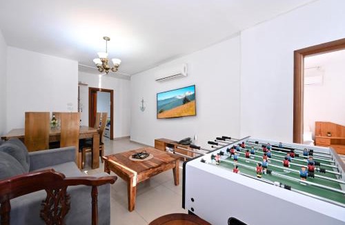Tiberias Apartment | דירת נופש אלמוג- דירת 2 חדרי שינה עם ג'קוזי ספא בטבריה