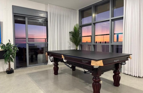 Netanya Apartment | דירת נופש לגון נתניה ממד 4 חדרי שינה ג'קוזי ענק וסנוקר
