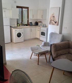 Idmit House | הבית של יולי