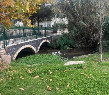 HaGoshrim Villa | הבית
