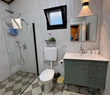 Kfar Yehezkel Cabin | הבקתה של גדי