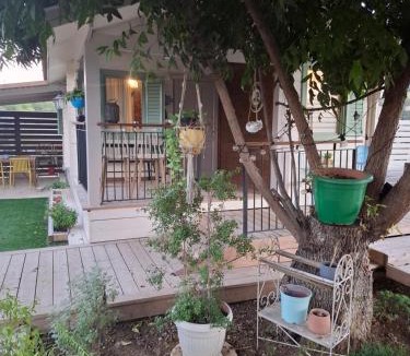 Meona Cabin | הבקתה של רינת