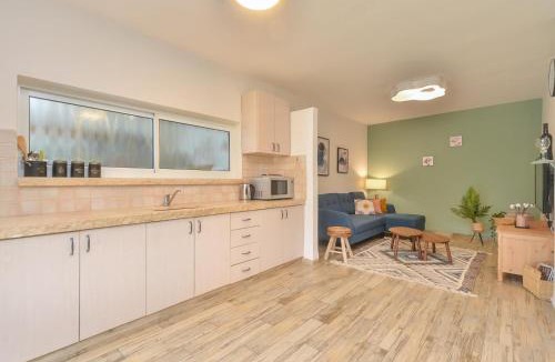 Ein Ya'akov Bed & Breakfast | הדירה באחוזת נח