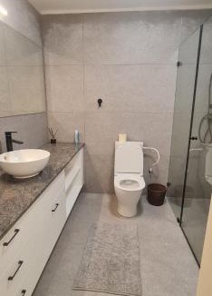 Caesarea Bed & Breakfast | המטרופולו